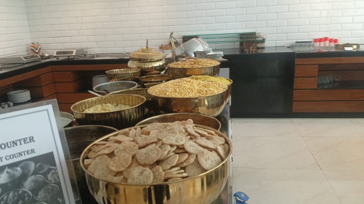 CHAAT COUNTER